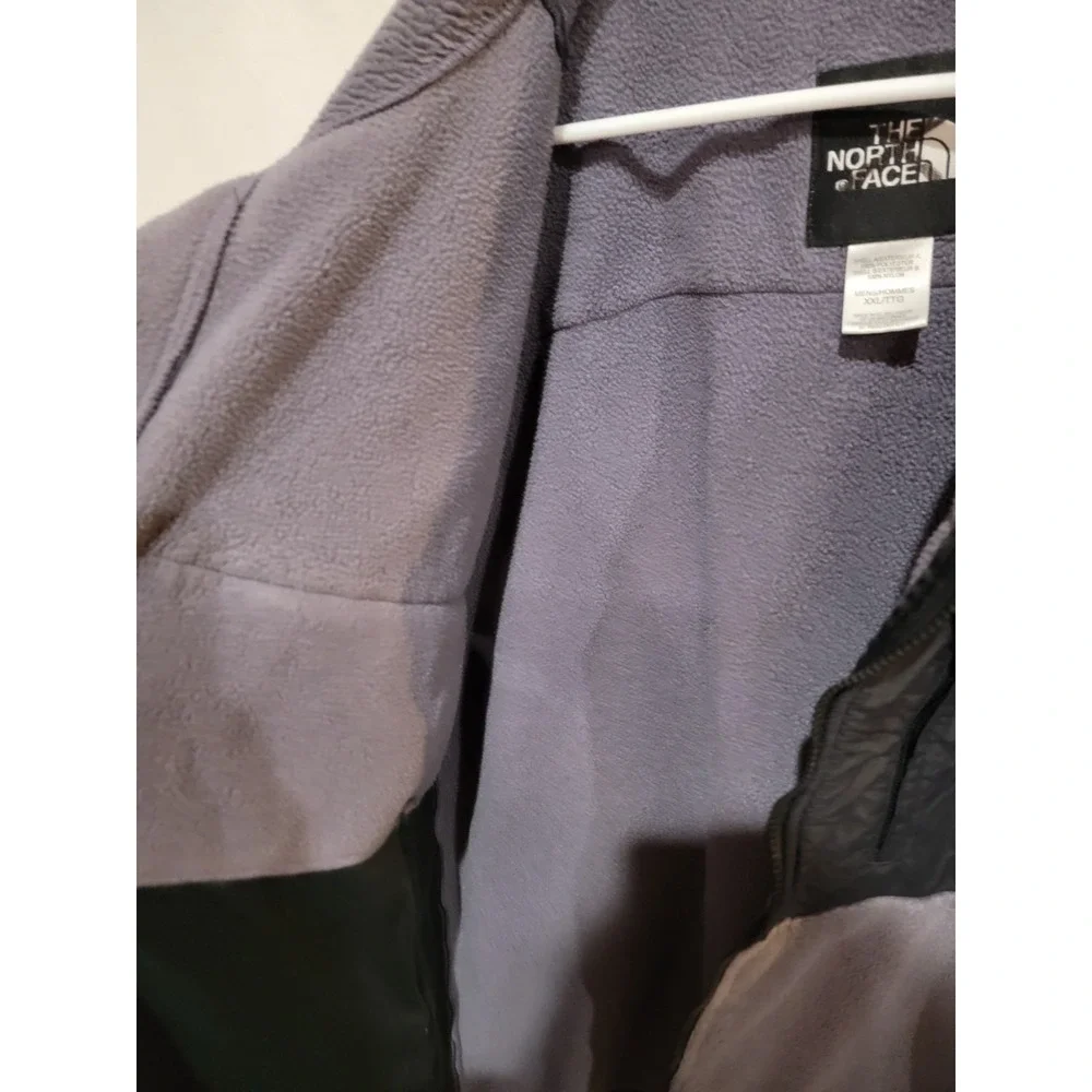 The North‎ Face Denali Vest Mens XXL Black Gray Fleece Full Zip Polartec Jacket